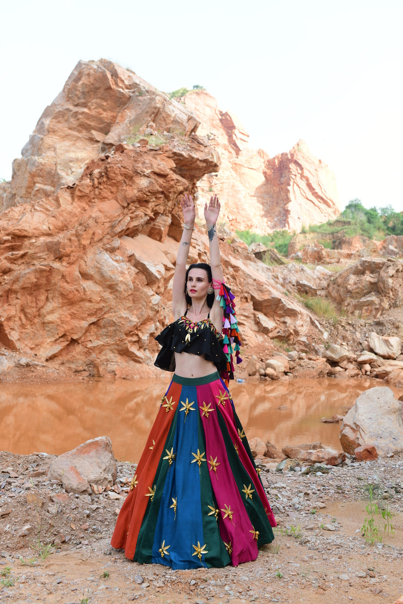 Multikali Lehenga